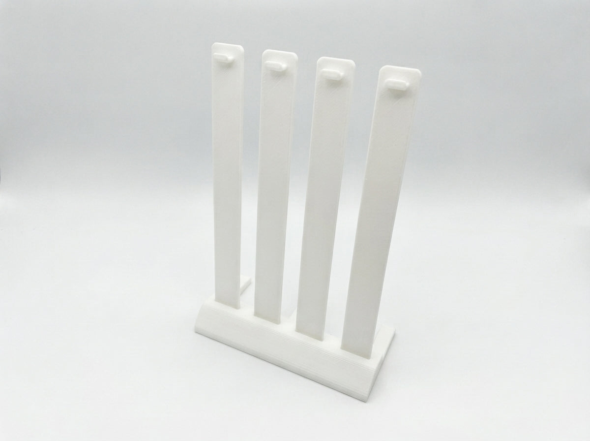 Base Stand Organizador Para 4 Relojes De Pulsera Y Smartwatches